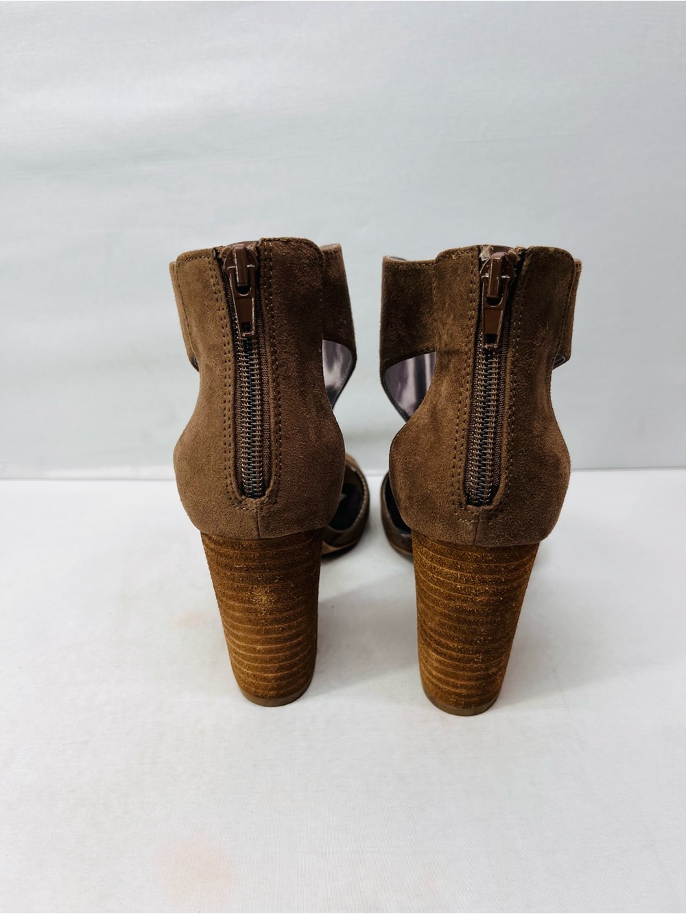 Carlos by Carlos Santana Brown Suede Peep-Toe Zip Heels - Picture 3 of 6